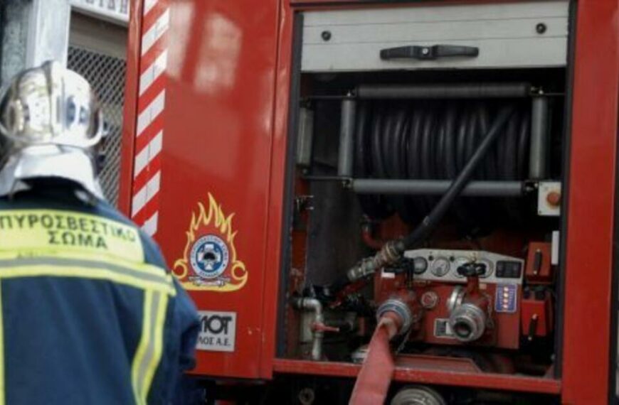 Πύργος: Κατασβέστηκε πυρκαγιά σε ΙΧ όχημα