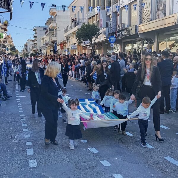 Ο Δήμος Ήλιδας τίμησε με μία λαμπρή παρέλαση το Έπος του 40′ (ΦΩΤΟ)