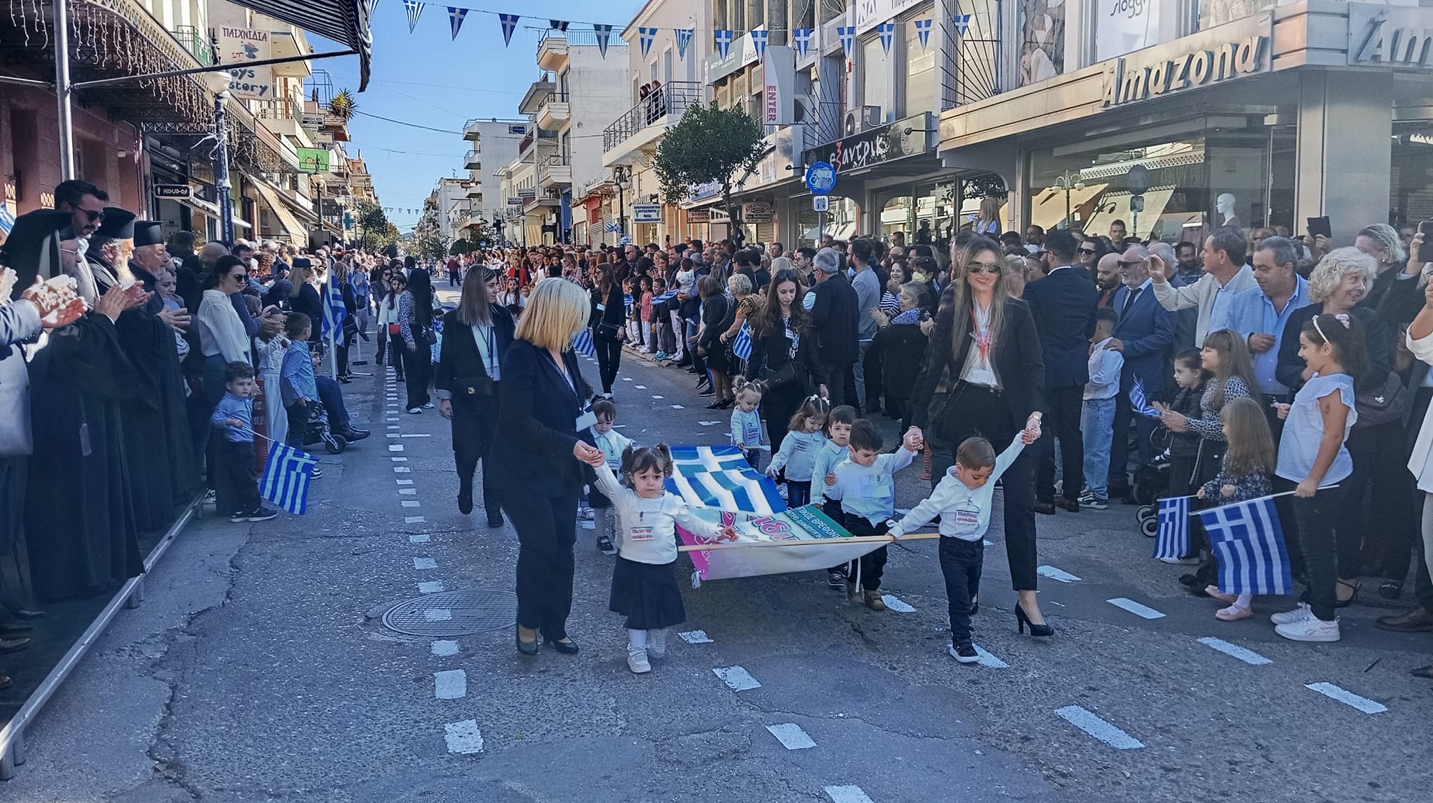 Ο Δήμος Ήλιδας τίμησε με μία λαμπρή παρέλαση το Έπος του 40′ (ΦΩΤΟ)