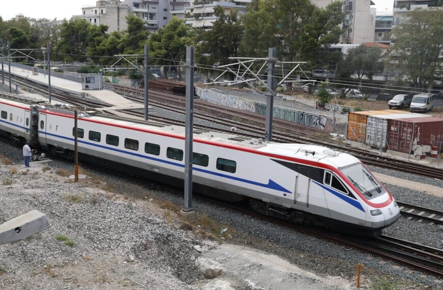 Τέμπη: 24ωρη απεργία στο σιδηρόδρομο τη Δευτέρα 23 Μαρτίου λόγω της δίκης