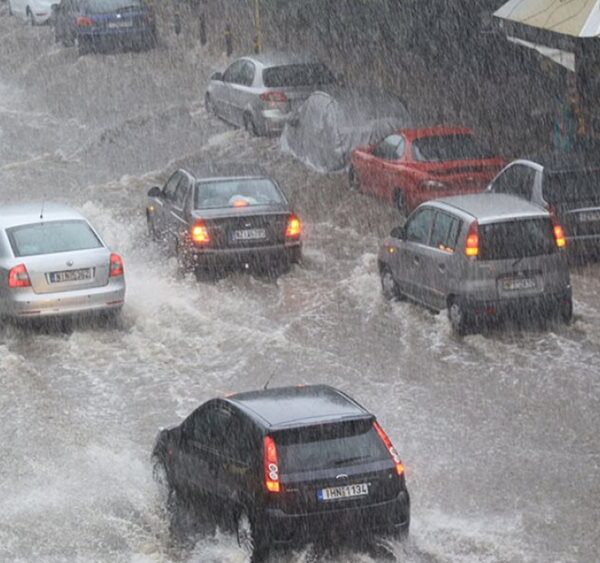 Εβδομαδιαία προοπτική καιρού: Αυξημένες βροχοπτώσεις κυρίως στα δυτικά και στο Αιγαίο