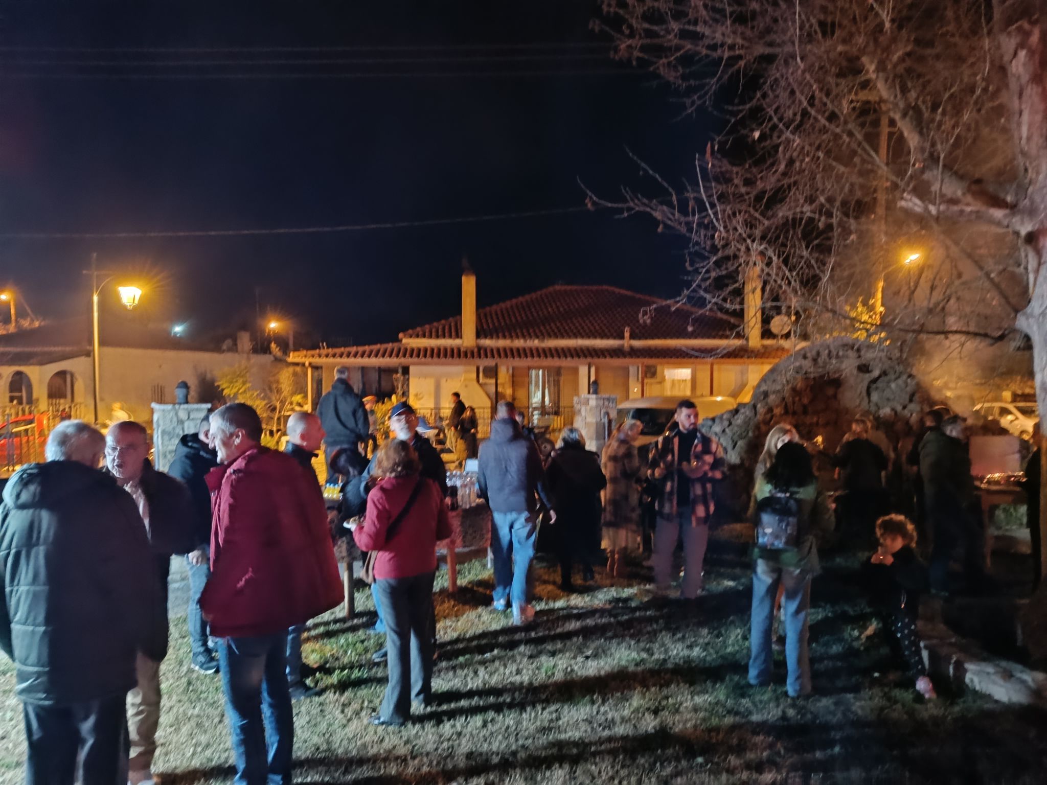 ΑΡΧΑΙΑ ΟΛΥΜΠΙΑ: Με απόλυτη επιτυχία το έθιμο «Άναμμα της Φωτιάς» στο Δρούβα! (ΦΩΤΟ)