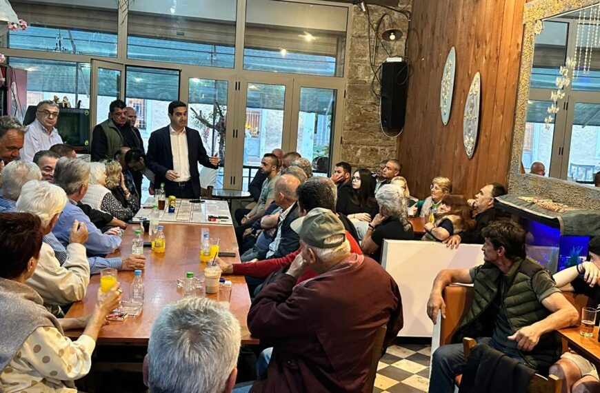 Πηνείος: Συζήτηση με πολίτες στα Καβάσιλα είχε ο Μιχάλης Κατρίνης (ΦΩΤΟ)