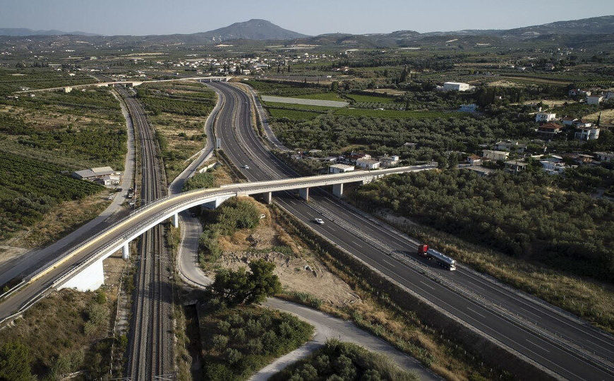 Εκτροπή κυκλοφορίας μεταξύ Κόμβου Οβρυάς και Κόμβου ΒΙ.ΠΕ. στην Πατρών-Πύργου!