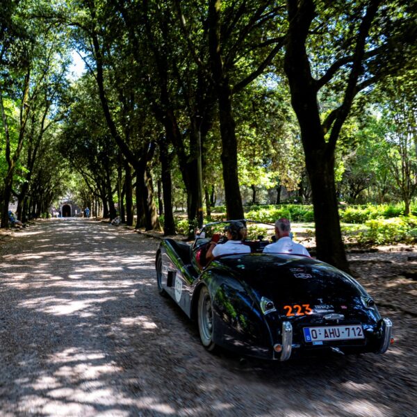 Η Αρχαία Ολυμπία υποδέχεται το 1000 Miglia Experience Greece 2025