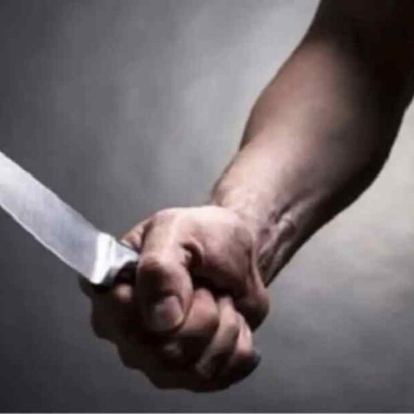 Συνελήφθη 17χρονος με μαχαίρια στο Δημοτικό Στάδιο Πύργου