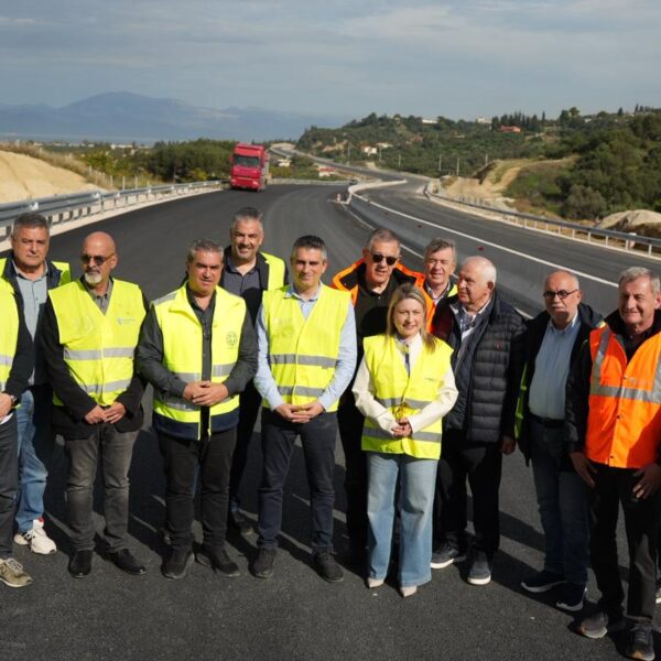 Επίσκεψη του Yπουργού Υποδομών και Μεταφορών, Χρ. Δήμα, στο εργοτάξιο της Πατρών-Πύργου (ΦΩΤΟ)