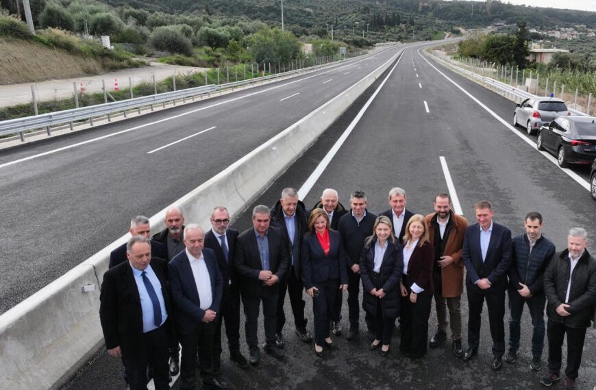 Παραδίδεται στην κυκλοφορία το τελευταίο τμήμα του Αυτοκινητόδρομου Πάτρα – Πύργος: Μιντιλόγλι – Καμίνια (ΦΩΤΟ)