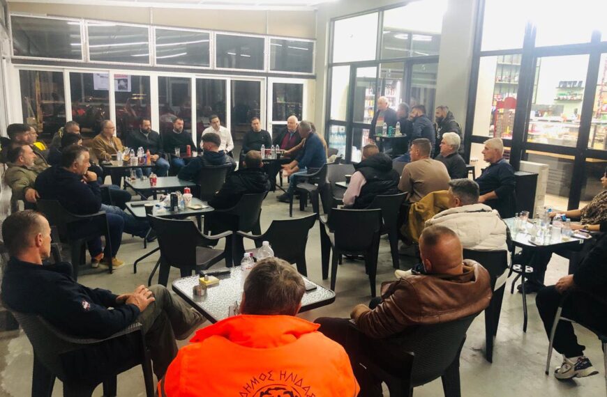 Στην Μυρσίνη Ανδραβίδας – Κυλλήνης βρέθηκε χθες ο Μιχάλης Κατρίνης (ΦΩΤΟ)