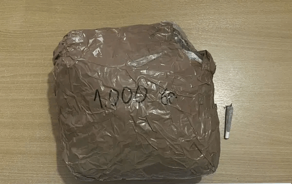 Συνελήφθη άνδρας για διακίνηση ναρκωτικών στην Κυλλήνη