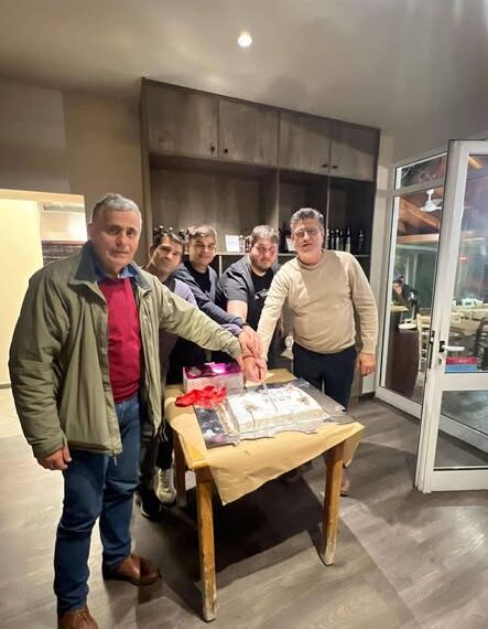 Με την παρουσία του Δημάρχου Γιάννη Λέντζα η κοπή της πίτας του Α.Π.Ο. Κουρτεσίου