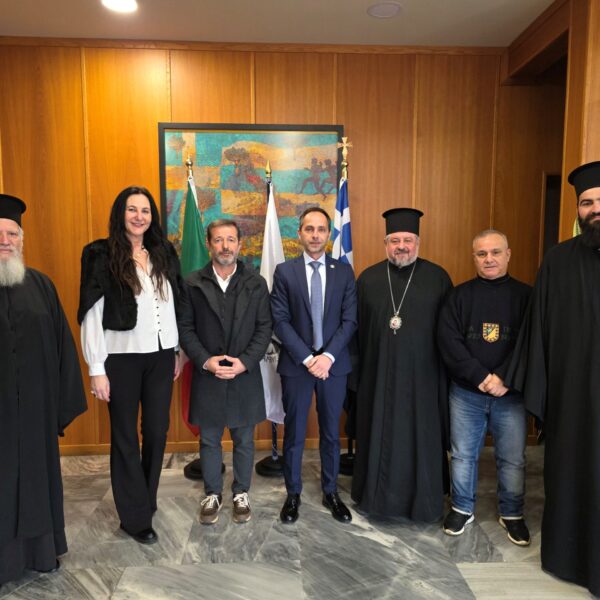 Συνάντηση του Δημάρχου Αρχαίας Ολυμπίας με τον Μητροπολίτη Ζάμπιας και Μοζαμβίκης για την προώθηση του Ολυμπισμού στη Νότια Αφρική (ΦΩΤΟ)