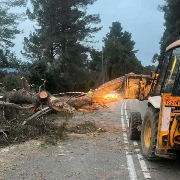 Η Περιφέρεια Δυτικής Ελλάδας βρέθηκε στην πρώτη γραμμή απέναντι στην κακοκαιρία