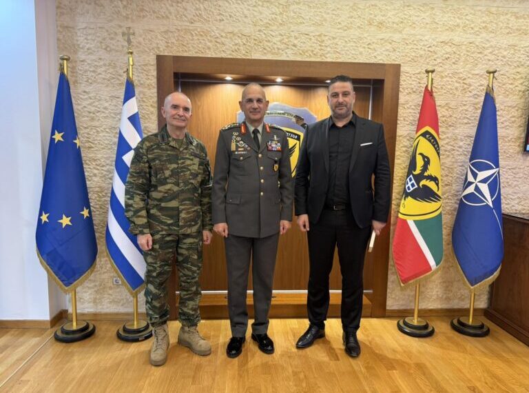 Οι Ένοπλες Δυνάμεις θα τιμήσουν τα 200 χρόνια της ηρωικής Εξόδου με μεγάλη στρατιωτική παρέλαση στο Μεσολόγγι