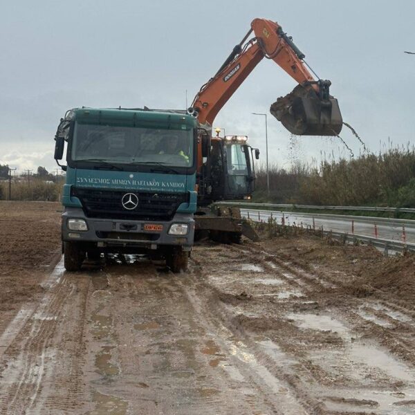 Ανδραβίδα – Κυλλήνη: Εντατική αντιπλημμυρική θωράκιση, διαρκής επιφυλακή και παρεμβάσεις σε όλα τα μέτωπα