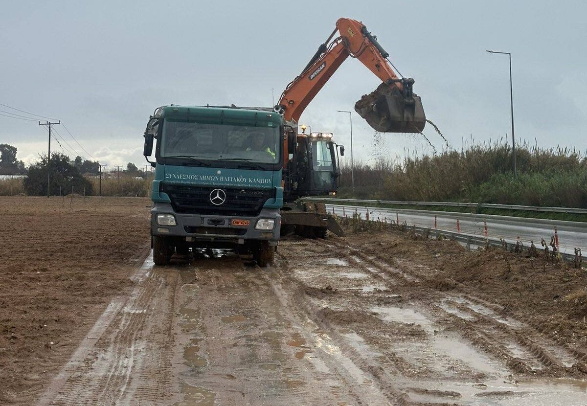 Ανδραβίδα – Κυλλήνη: Εντατική αντιπλημμυρική θωράκιση, διαρκής επιφυλακή και παρεμβάσεις σε όλα τα μέτωπα