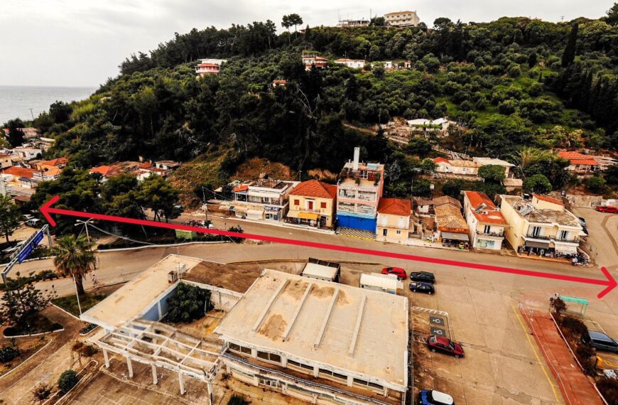 Έκλεισε προληπτικά δρόμος στο Κατάκολο λόγω κινδύνου κατολίσθησης