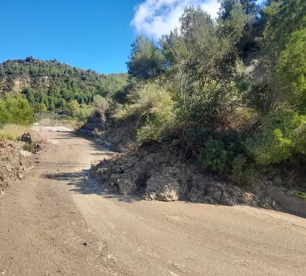 Αδυναμία μεταφοράς μαθητών στις Δ. Κ. Φρίξας και Τρυπητής και αύριο, Τρίτη!