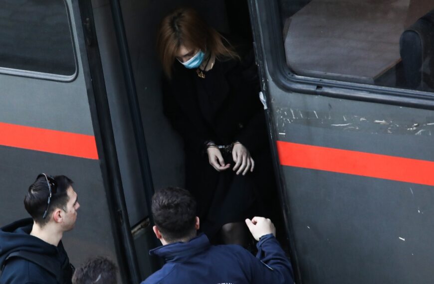 Αίτημα αποφυλάκισης από τη Ρούλα Πισπιρίγκου – Προσφυγή στο ΚΕΠΑ λόγω σοβαρού προβλήματος υγείας