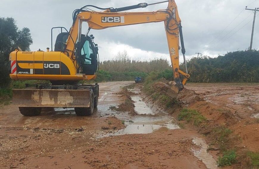 Σε πλήρη εξέλιξη οι αντιπλημμυρικές παρεμβάσεις στον Δήμο Ανδραβίδας – Κυλλήνης (ΦΩΤΟ)