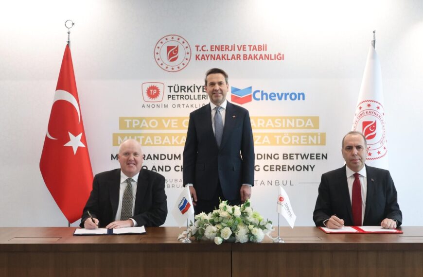 Υπεγράφη συμφωνία μεταξύ Άγκυρας και Chevron