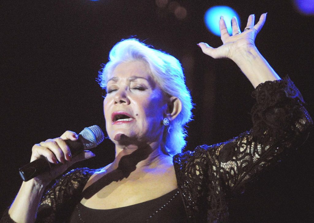 Έφυγε στα 87 η Μαρινέλλα