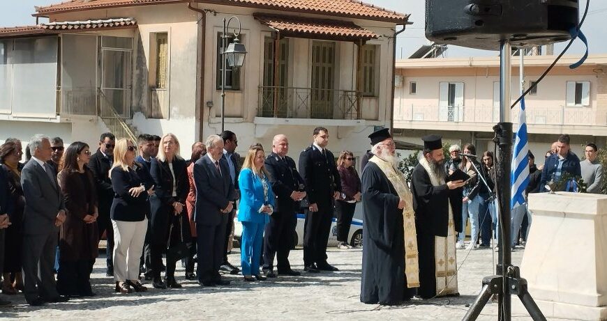 Κρέστενα: Με συγκίνηση και συμμετοχή οι εκδηλώσεις για την 25η Μαρτίου! (ΦΩΤΟ)