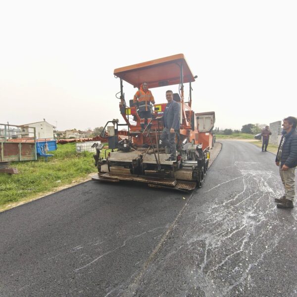 Σύγχρονο οδικό δίκτυο αποκτά η είσοδος της Βάρδας μετά από 30 χρόνια αναμονής! (ΦΩΤΟ)