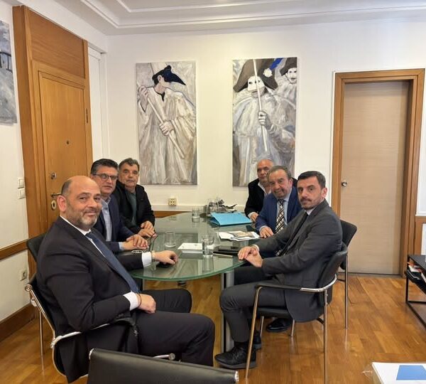 Βιώσιμη Ανάπτυξη και Προστασία του Κάστρου της Γλαρέντζας στο Επίκεντρο Συνεργασίας του Δήμου με το Υπουργείο Πολιτισμού