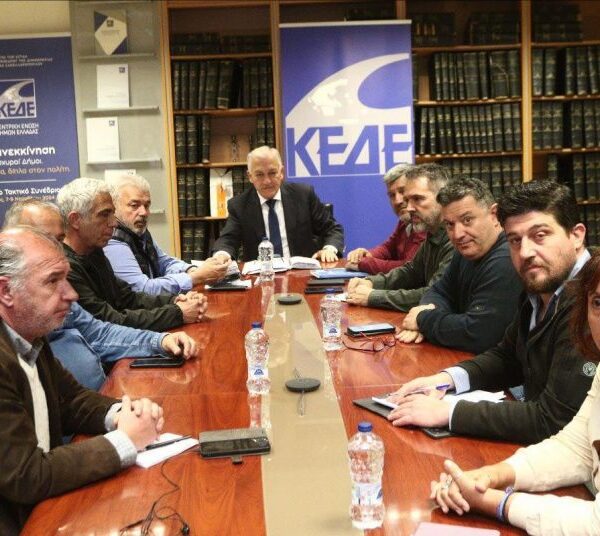 Συναντήσεις Κ.Ε.Δ.Ε. με ΠΟΕ-ΟΤΑ και ΠΟΠ-ΟΤΑ για προσωπικό και ενίσχυση κοινωνικών δομών