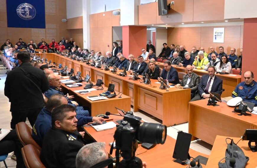 Ο Δήμος Ήλιδας συμμετείχε στη συντονιστική σύσκεψη για τη νέα αντιπυρική περίοδο στην Πάτρα
