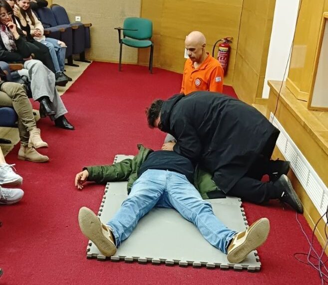 Ήλιδα: Ολοκληρώθηκε η εκπαίδευση των δημοτικών υπαλλήλων στις Πρώτες Βοήθειες (ΦΩΤΟ)