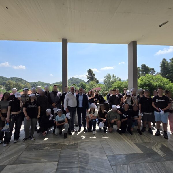 Επίσκεψη του 2ου ΕΠΑΛ Πατρών στο δημαρχείο Αρχαίας Ολυμπίας! (ΦΩΤΟ)