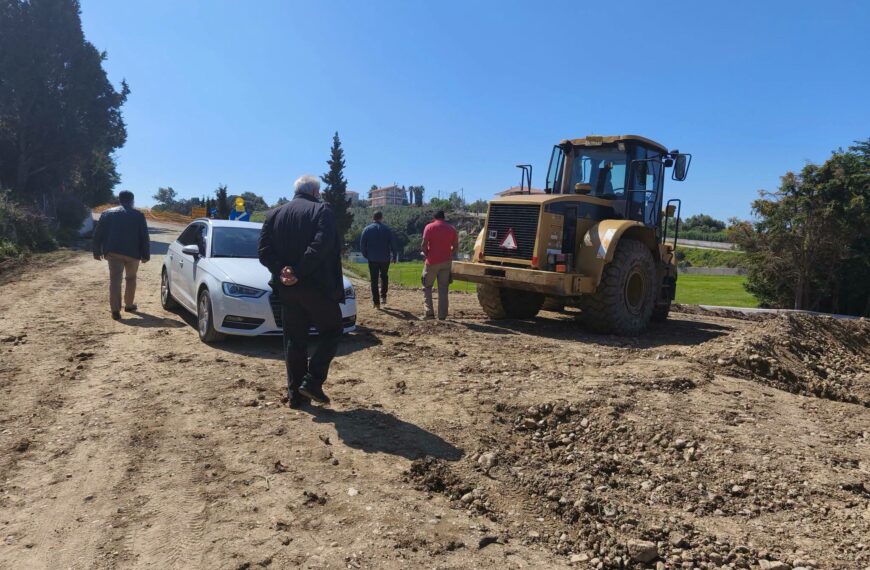 Aνδραβιδα – Κυλλήνη: Επιθεώρηση των έργων αποκατάστασης 1,2 εκατ. ευρώ στο Κάστρο από τον Δήμαρχο