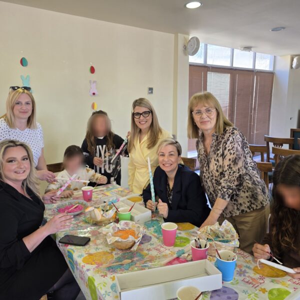 Αρχαία Ολυμπία: Παιδικά χαμόγελα και πασχαλινές δημιουργίες πλημμύρισαν το Δημαρχείο (ΦΩΤΟ)