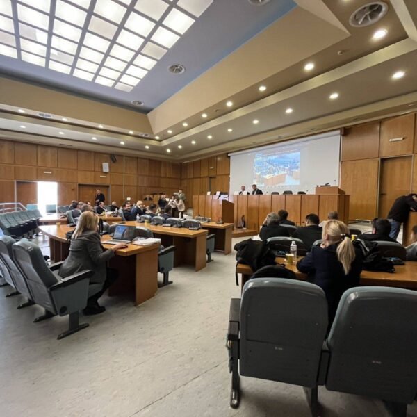 Κοινή Δέσμευση Περιφέρειας και Δήμου Ανδραβίδας-Κυλλήνης για την Αντιμετώπιση της Περιβαλλοντικής Ρύπανσης