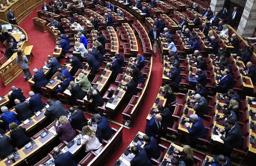 Απορρίφθηκαν οι προτάσεις ΠΑΣΟΚ, ΣΥΡΙΖΑ/ΝΕΑΡ για την σύσταση προανακριτικής κατά των Σπ. Λιβανού και Φωτ. Αραμπατζή