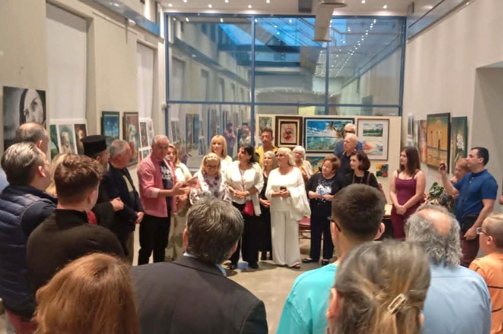 Ήλιδα: Με επιτυχία πραγματοποιήθηκαν τα εγκαίνια της έκθεσης ζωγραφικής «Αισθήματα και Χρώματα»!