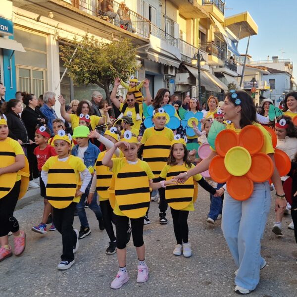 Παρέλαση της Άνοιξης με χρώματα, μουσική και χαμόγελα στα Ανθεστήρια Γαστούνης 2026!