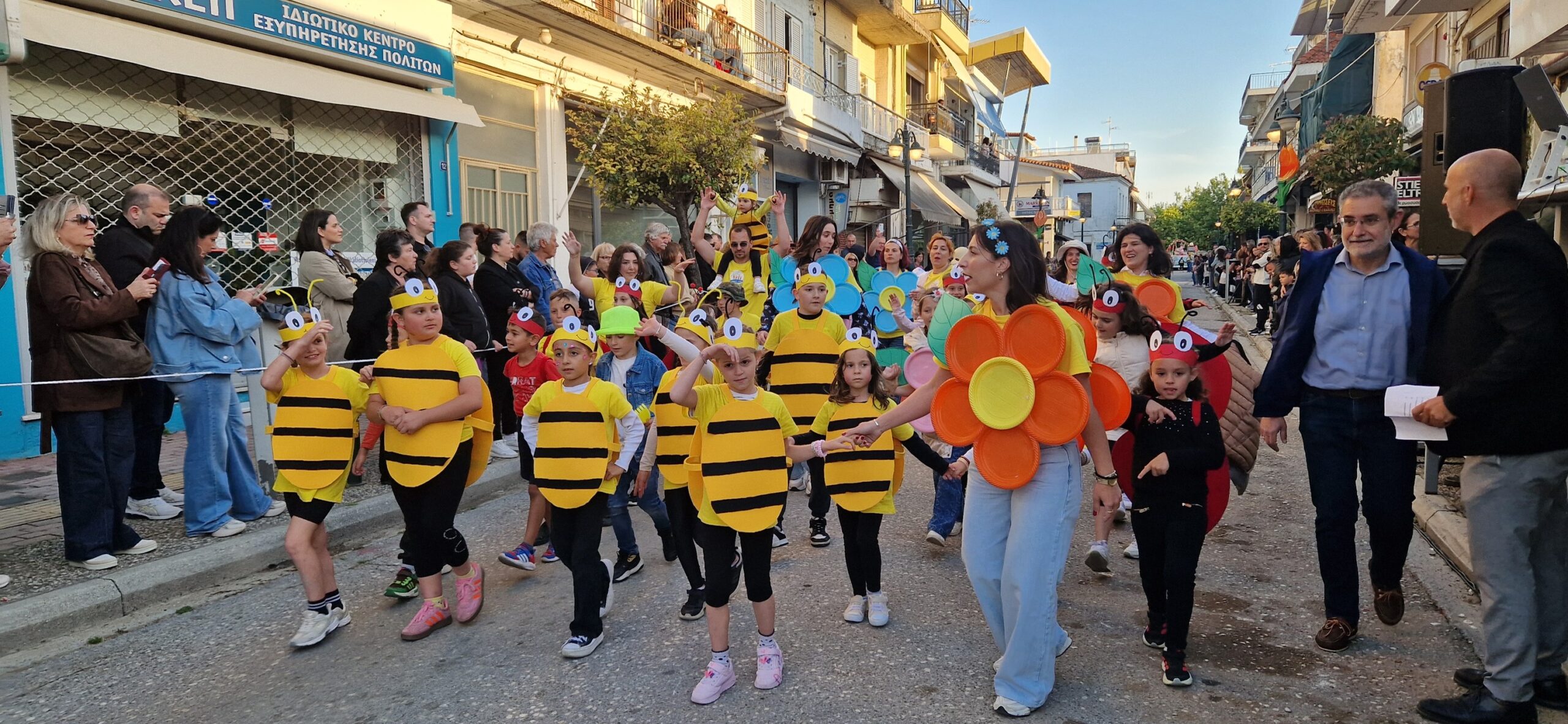 Παρέλαση της Άνοιξης με χρώματα, μουσική και χαμόγελα στα Ανθεστήρια Γαστούνης 2026!