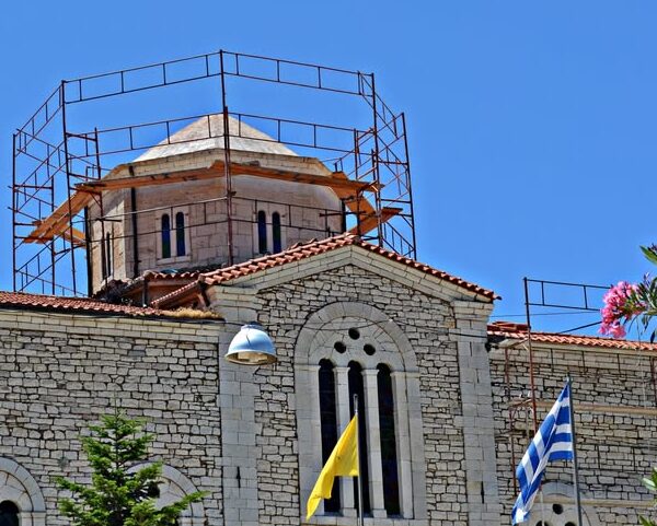 Ξεκίνησε και η επισκευή του τρούλου του Ι.Ν Αγίου Νικολάου