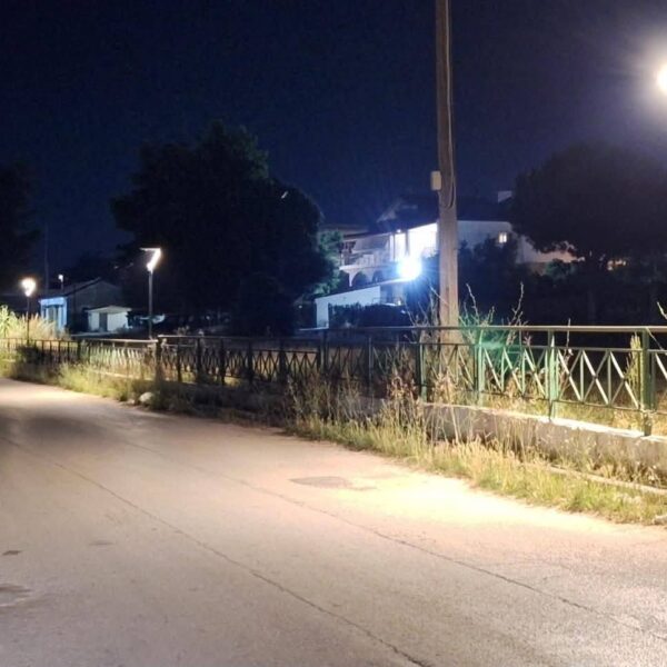 Ολοκληρώθηκαν οι εργασίες αναβάθμισης φωτισμού LED και συντήρησης κοινόχρηστων χώρων σε Βάρδα, Νέα Μανωλάδα και Παλαιά Μανωλάδα