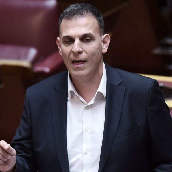 Παραιτήθηκε από βουλευτής του ΣΥΡΙΖΑ ο Γιώργος Καραμέρος
