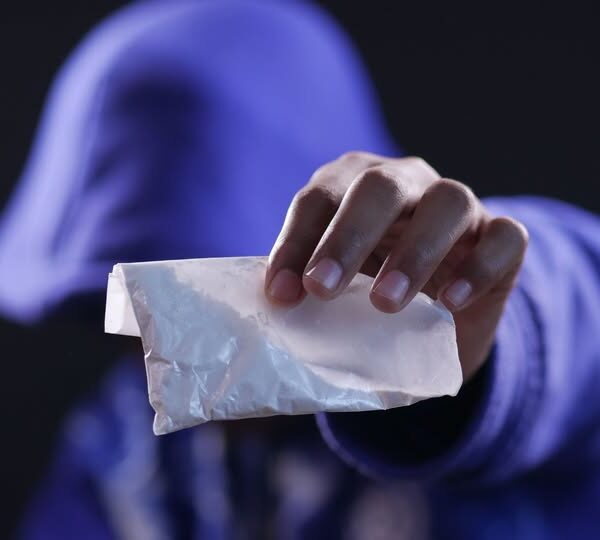 Συνελήφθη ημεδαπός για διακίνηση και κατοχή ναρκωτικών στον Πύργο