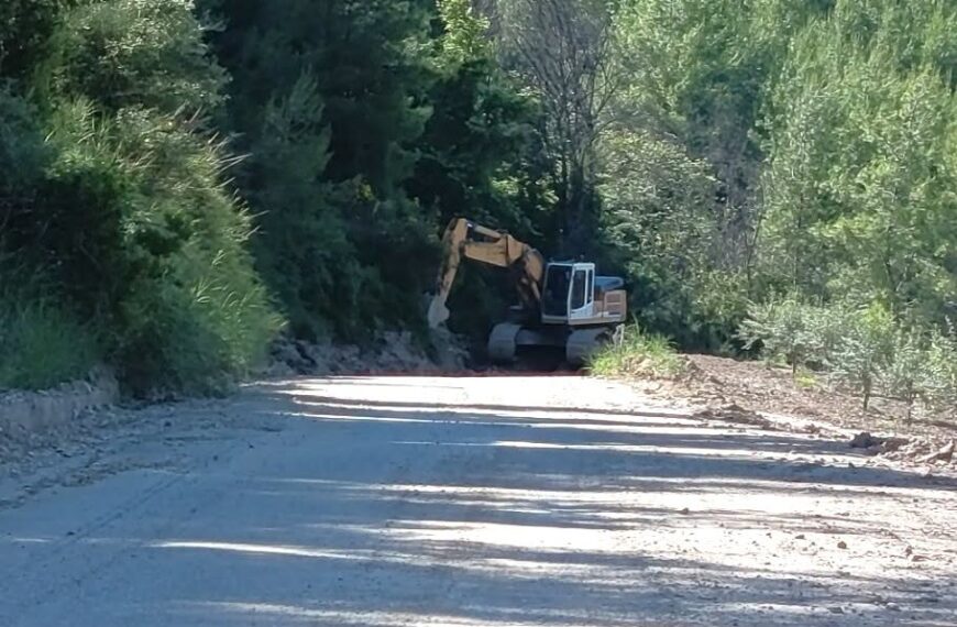 Εργασίες συντήρησης αγροτοδασικών δρόμων από τον Δήμο Πύργου