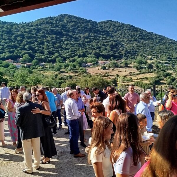 Ευχές για τον Δεκαπενταύγουστο από την Αγία Κυριακή (Κερτίζα) – «Η Παναγία πάντα δίπλα σε όλους»