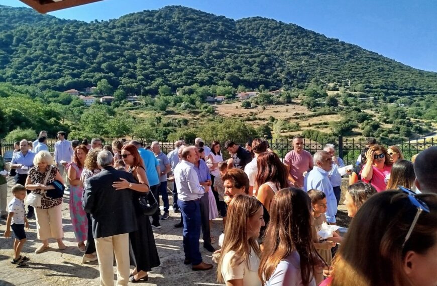 Ευχές για τον Δεκαπενταύγουστο από την Αγία Κυριακή (Κερτίζα) – «Η Παναγία πάντα δίπλα σε όλους»