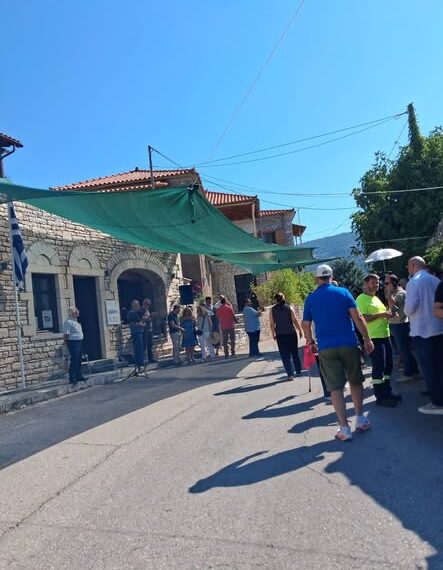 Νέα Φιγαλεία: «Το Περιφερειακό Ιατρείο δεν είναι πολυτέλεια, είναι δικαίωμα» – Δυναμική διαμαρτυρία των κατοίκων