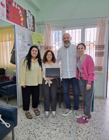 Λεχαινά: Νέος φορητός υπολογιστής στο Ειδικό Δημοτικό Σχολείο μέσω χορηγίας