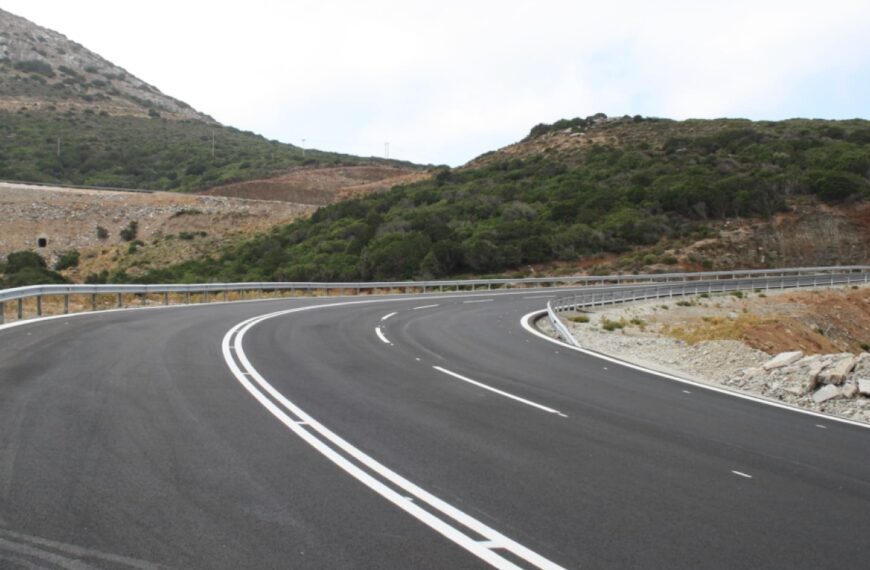 Ανδραβίδα-Κυλλήνη: Χρηματοδότηση 1,2 εκατ. ευρώ για εσωτερική οδοποιία και οδική ασφάλεια